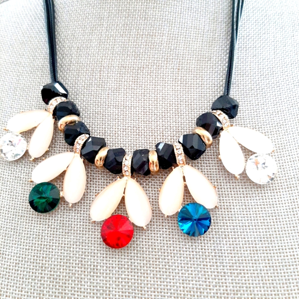 Chic Statement Necklace